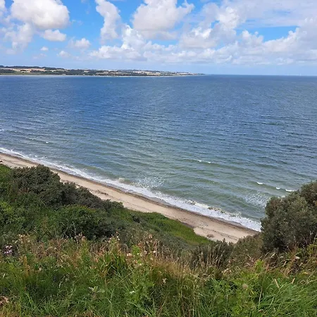 8 Person In Struer-by Traum *